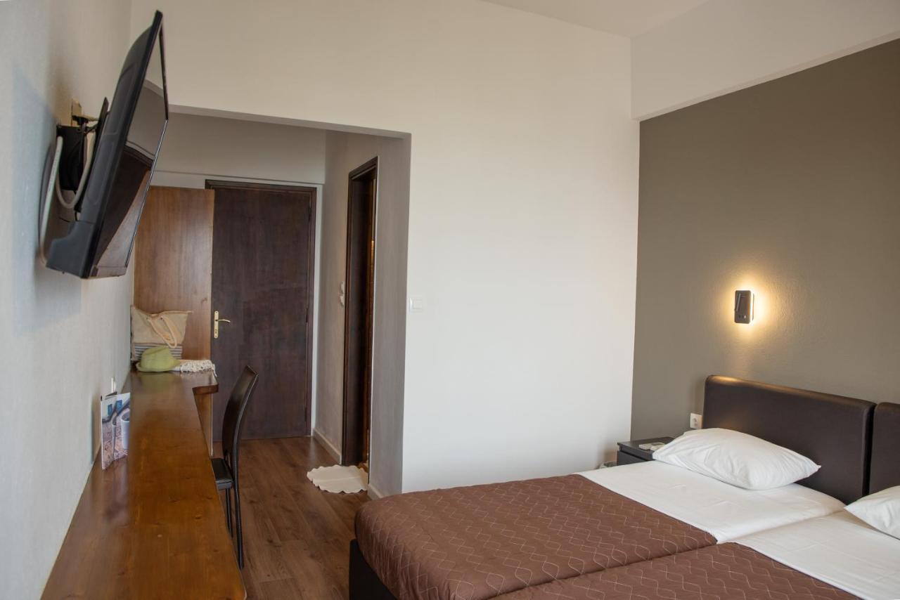 Hotel Cleopatra Chorefton Esterno foto